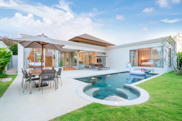 Cost of Pool Deck Repair in Prattville