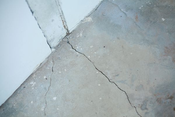 Cost of Garage Crack Repair in Prattville